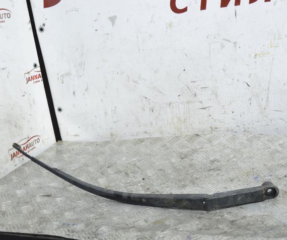 Важіль склоочисника передній правий Mazda 6 GH 2007-2012 Повідець передній правий Мазда 6 NWB7504