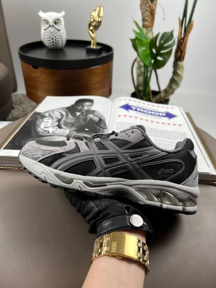Чоловічі кросівки ASICS Gel-Nimbus 10.1 Grey Black  весна / літо / осінь A4062 43 27.5 см | Зображення 4