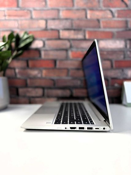 Ультрабук HP EliteBook 645 G9 / 14" (1920x1080) IPS / AMD Ryzen 5 Pro 5675U (6 (12) ядер по 2.3 - 4.3 GHz) / 8 GB DDR4 / 256 GB SSD / AMD Radeon RX Vega 7 / WebCam б/у | Зображення 6