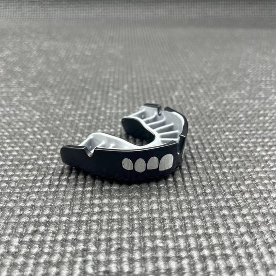 Капа OPRO Silver доросла (вік 11+) Grillz Black/Silver (art.102502013) | Зображення 3