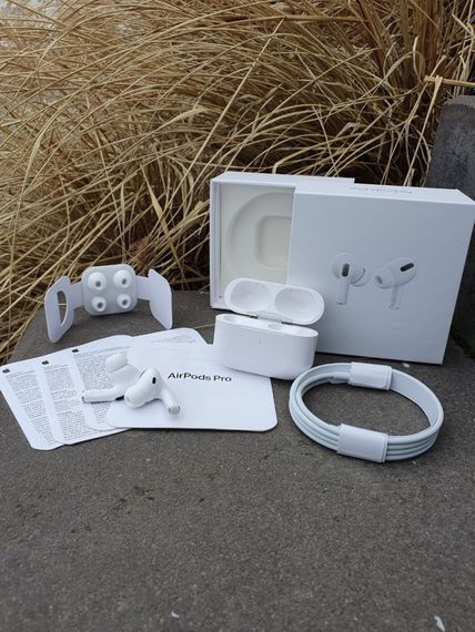 Бездротові навушники Apple AirPods PRO Original series 1:1 з Шумозаглушенням 100% Білі | Зображення 3
