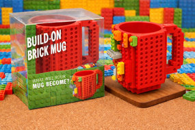Пластикова чашка-конструктор Cup Building Block з набором деталей для гарячих і холодних напоїв, червона, 12 см