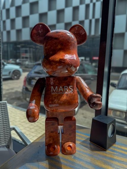 Bearbrick Planet Series Mars дизайнерська статуетка ведмідь Беарбрік 70 см mb001