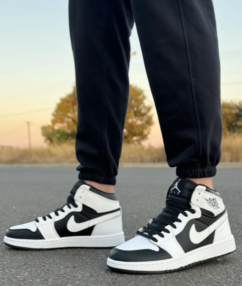 Мужские кроссовки nike air jordan. натуральная кожа ( 44 размер ) | Зображення 1