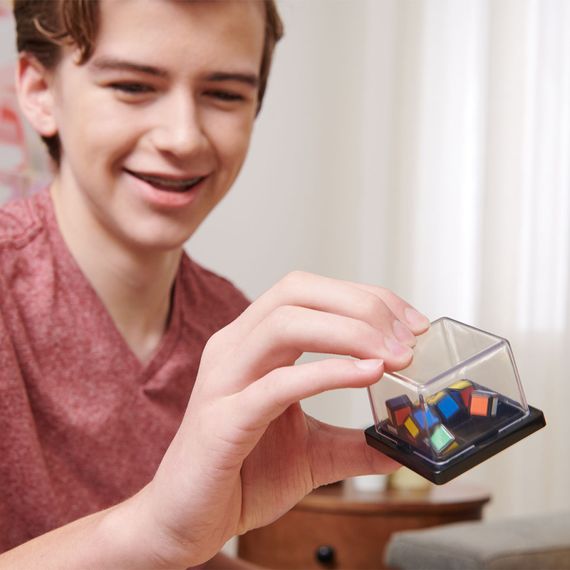 Настольная игра-головоломка Цветочки 6066350R 48 разноцветных фишек | Зображення 9