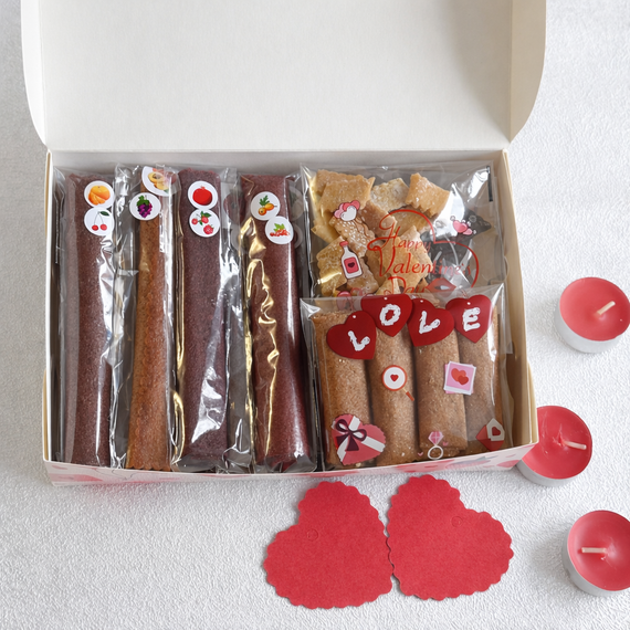Подарочный набор пастилы ко Дню святого Валентина «Романтическое ассорти» (три вида пастилы), 700 г | Зображення 1