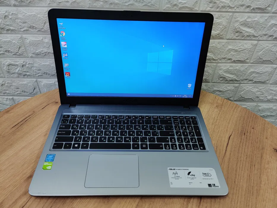 Ноутбук Asus X540S/15.6 HD/Pentium N3700/4Gb/HDD1Tb/nVidia 810M-1Gb