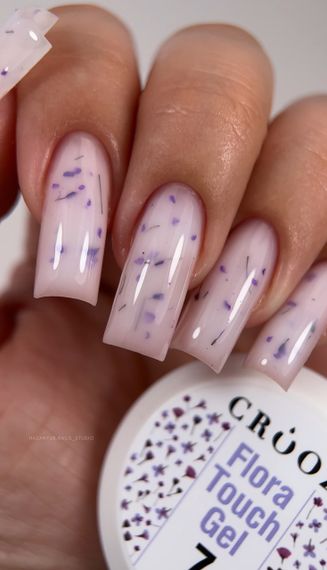 Гель для наращивания ногтей Crooz Flora Touch Gel 07 (с сухоцветами) 15мл | Зображення 1