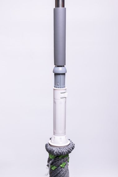 Швабра з самовіджимом з мікрофібри, універсальна, обертається на 360°, телескопічна ручка HP-35015-14 | Зображення 1