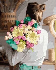 Дівчина з букетом