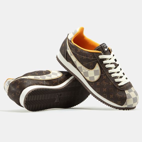 Кросівки Cortez / кортец   2210 39 25 см