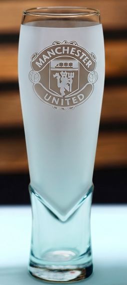 Пивной бокал крафт 440мл ФК Манчестер Юнайтед  Manchester United с гравировкой подарок для фана футбол матовий