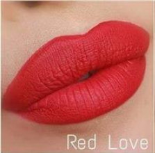 Помада рідка матова  для губ Farmasi Red LOVE