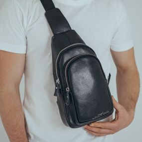 Черный мужской кожаный слинг TidinBag - MK 514321