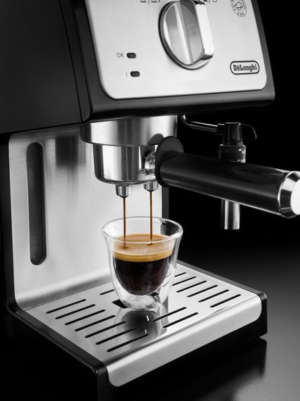 Еспресо кавоварка De'Longhi ECP 35.31 BK Steel 15 барів із трубкою-капучинатором | Зображення 6