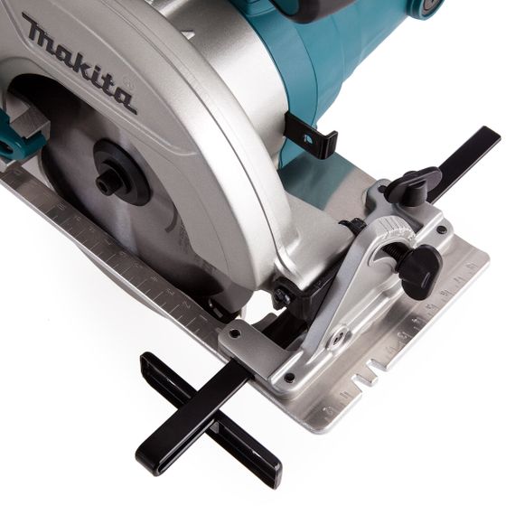 Пила дисковая ручная Makita HS6601 (165 мм, 5200 мин-1, 54 мм, 1050 Вт) | Зображення 2