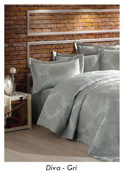 Покрывало(240х260см) с наволочками (50х70см) Gardines Diva gri  Жаккард