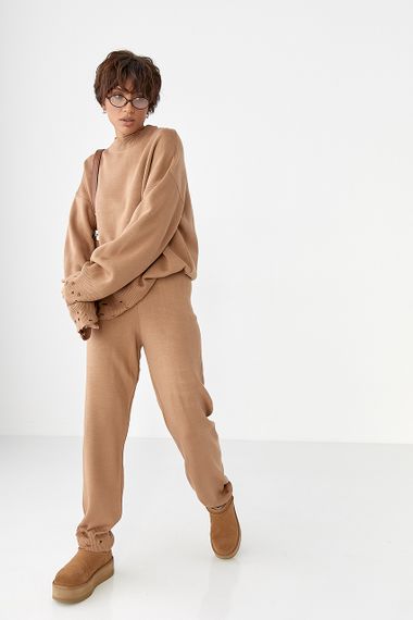 Трикотажний костюм з рваним ефектом - світло-коричневий цвет, ONE SIZE (є розміри) | Зображення 4