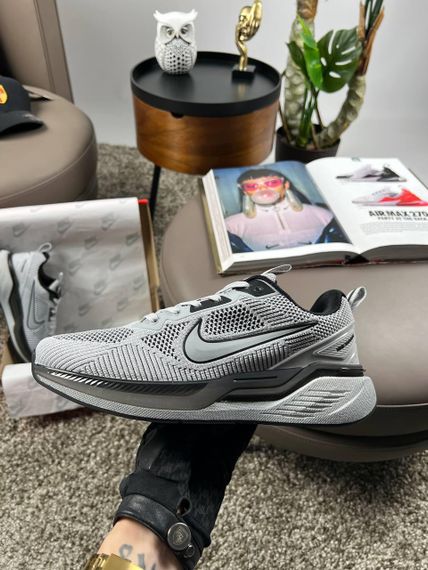 Чоловічі кросівки Zoom Winflo Light Grey весна / літо / осінь A4077 42 26,5 | Зображення 3