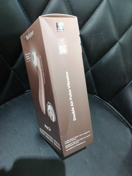 Вакуумний кліторальний стимулятор Satisfyer Pro 2+ Vibration з вібрацією (пошкоджене паковання!!!), Золотистий | Зображення 2