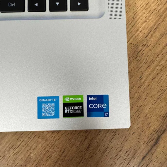 Ноутбук Gigabyte Aero 16 XE5 4K OLED i7 12700H 32Gb SSD 1Tb RTX 3070Ti Б/В | Зображення 4