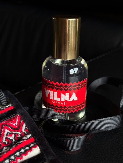 Жіноча парфумована вода Farmasi Vilna Вільна 50 мл | Зображення 3