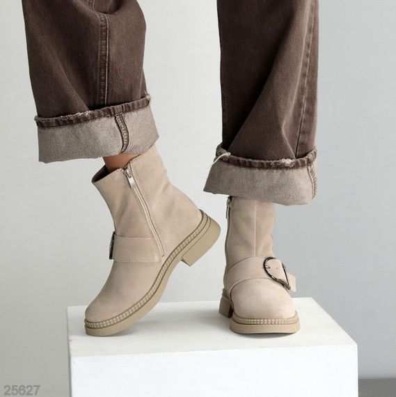 Стильні замшеві черевики з утеплювачем низький хід | Зображення 4