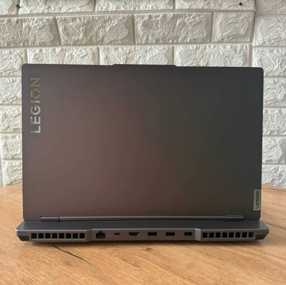 Ноутбук Lenovo Legion 5  2K 165Hz Ryzen 7 7735HS 16Gb SSD 1Tb RTX 4060 Б/В | Зображення 7