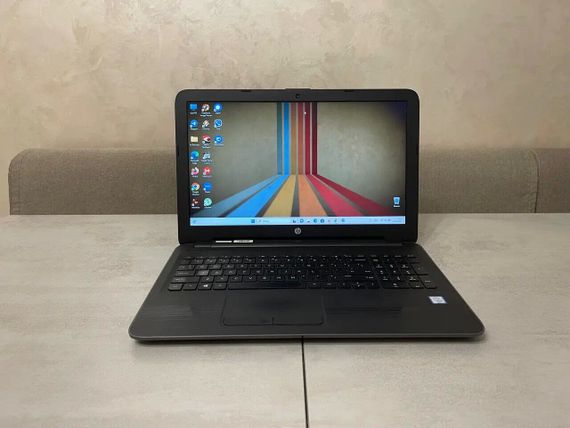 Ноутбук Б-клас HP 250 G5 / 15.6" (1366x768) TN / Intel Core i3-6006U (2 (4) ядра по 2.0 GHz) / 8 GB DDR4 / 275 GB SSD / Intel HD Graphics 520 / WebCam / DVD-RW / HDMI б/в | Зображення 1