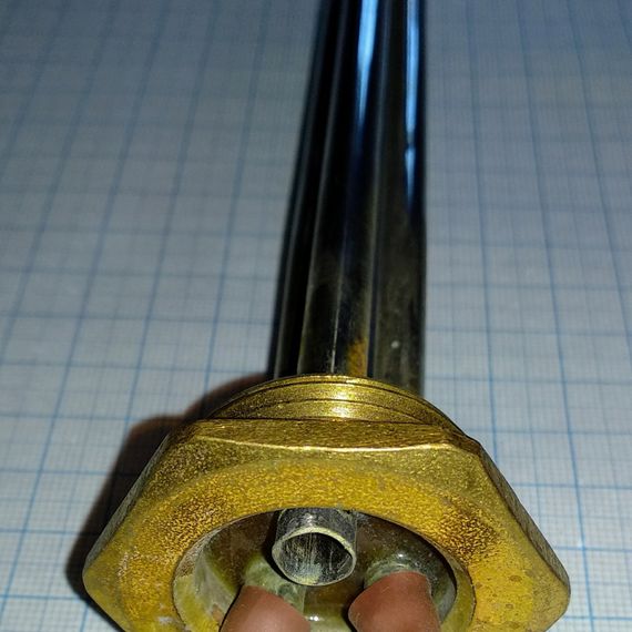 Тэн для радиатора 700w с резьбой 1"Balcik(Турция) | Зображення 1