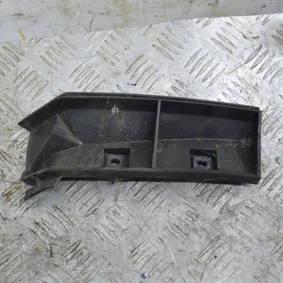 Кронштейн заднього бампера лівий Volvo V50 2004-2012 Кріплення бампера заднє ліве Вольво в50 30764179