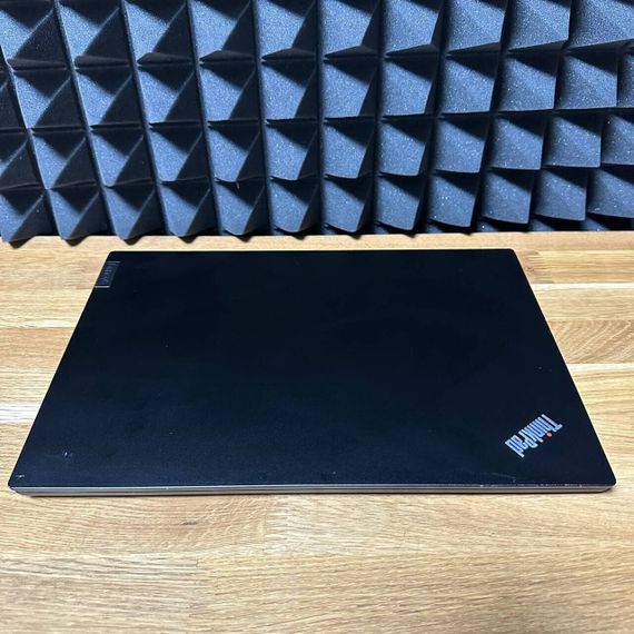 Ультрабук Б-класс Lenovo ThinkPad E14 Gen2 / 14" (1920x1080) IPS / Intel Core i5-1135G7 (4 (8) ядра по 4.2 GHz) / 8 GB DDR4 / 256 GB SSD / Intel Iris Xe Graphics / WebCam б/у | Зображення 6