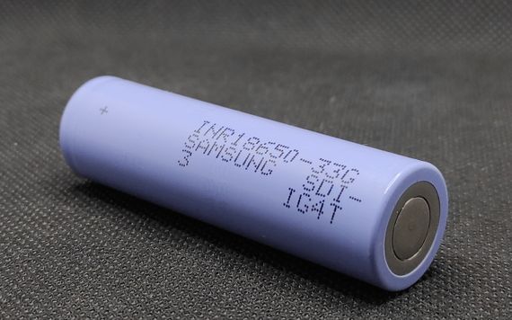 Аккумулятор высокотоковый Samsung INR18650-33G 3,6V 3300mAh ( 10A ) 1шт. | Зображення 1