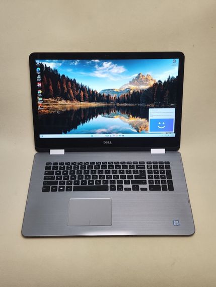 Ультрабук-трансформер Dell Inspiron 17 7778 2-in-1 / 17.3" (1920x1080) IPS Touch / Intel Core i7-6500U (2 (4) ядра по 2.5 - 3.1 GHz) / 16 GB DDR4 / 256 GB SSD / nVidia GeForce 940MX, 2 GB GDDR5, 64-bit / WebCam б/в | Зображення 1