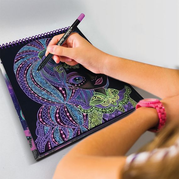 Набор для творчества Скетчбук: Эклипсия, черные листы Nebulous Stars 11121, 8 ручек | Зображення 2