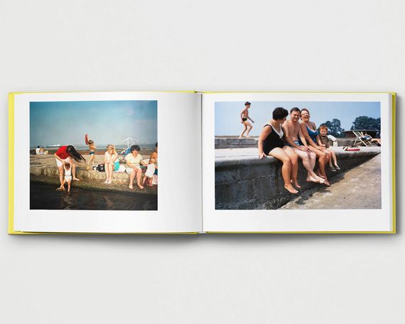 Подарункові книги для фотографів фотографії Мартіна Парра Martin Parr x The Anonymous Project: Deja View | Зображення 5