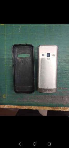 Кнопковий телефон Samsung S5611 gold бу | Зображення 6