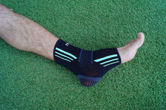 Бандажі на гомілкостоп Power System PS-6022 Ankle Support Evo Black/Blue (2шт.) XL | Зображення 8