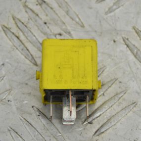 Реле компресора пневмопідвіски Mercedes-Benz W210 1995-2002 Реле Мерседес В210 A0025421419