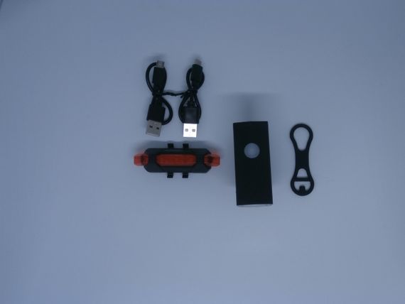 Велосипедний ліхтар з габаритами AQY-0108A-XPE + STOP-5LED, micro USB, вбудований акумулятор DC-2218 | Зображення 5