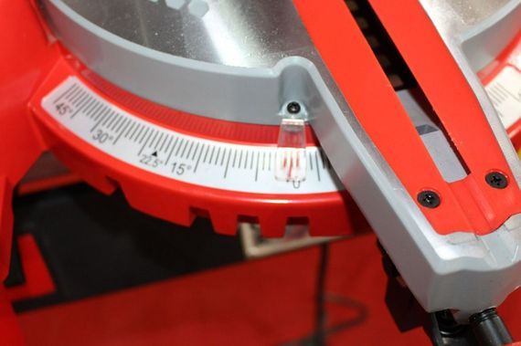 Пила торцовочно-циркулярная Holzmann TK 305 | Зображення 4