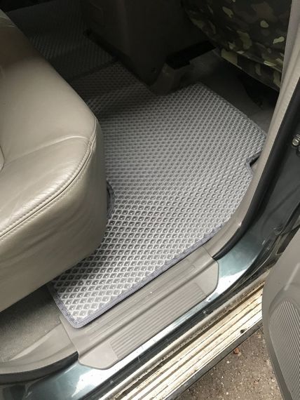 Килимки EVA (сірі) Короткий, 4 штуки (передні та задні) для Nissan Patrol Y61 1997-2011 рр | Зображення 3