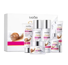 Подарунковий набір доглядової косметики 6в1 Sadoer Snail Reorganize Collagen Anti-aging