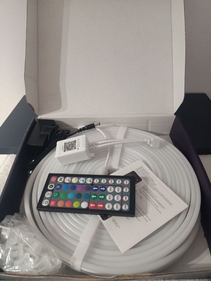 Гибкая светодиодная неоновая лента RGB 15 м с синхронизацией музыки (12-24 V), пульт | Зображення 4