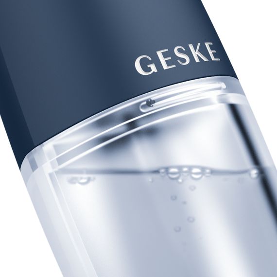 Очищуючий засіб для обличчя GESKE Aqua-Stream Face Cleanser 8в1 midnight | Зображення 4