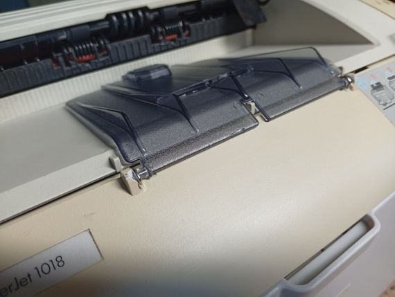 Принтер Б-класс HP LaserJet 1018 / Лазерная монохромная печать / 600x600 dpi / A4 / 12 стр/мин / USB 2.0 б/у | Зображення 5
