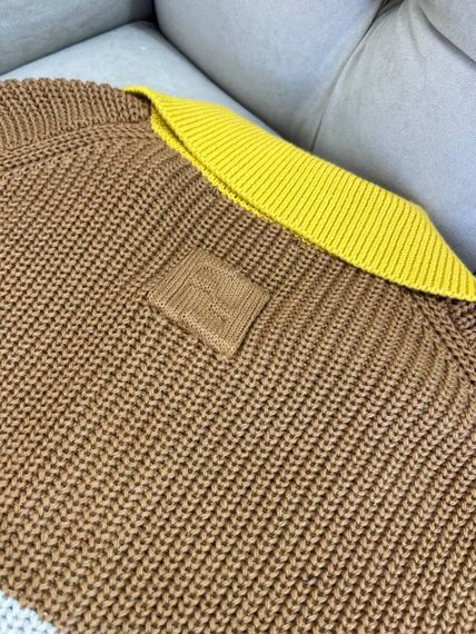 Трикотажне поло Fendi коричневого кольору f732 | Зображення 6