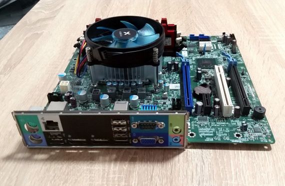 Комплект: Материнская плата Dell Optiplex 7010 MT + Intel Xeon E3-1225 v2 (4 ядера по 3.2 - 3.6 GHz) (аналог i5-3470) + 8 GB DDR3 + Кулер Vinga Q4 б/у | Зображення 1