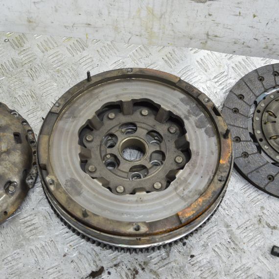 Комплект зчеплення 2.0 D Fiat Ducato 2011-2024 Диск корзина маховик Фіат Дукато 415066310 | Зображення 2