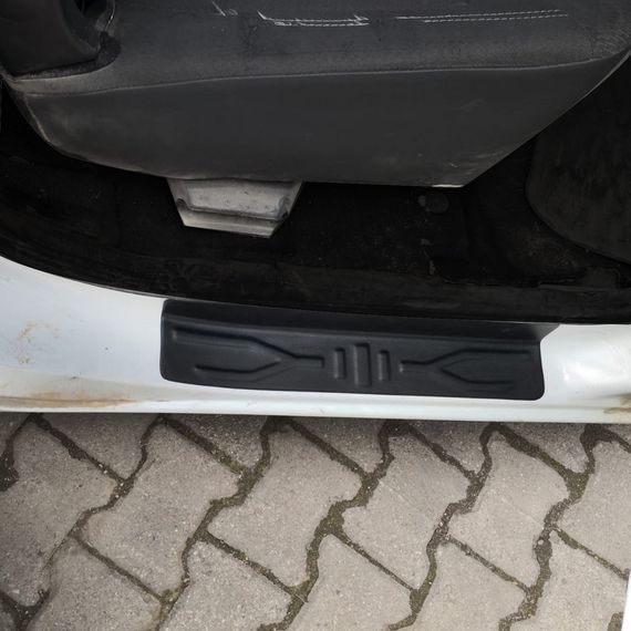 Накладки на дверні пороги EuroCap (4 шт, ABS) для Dacia Lodgy 2012-2022 рр | Зображення 1